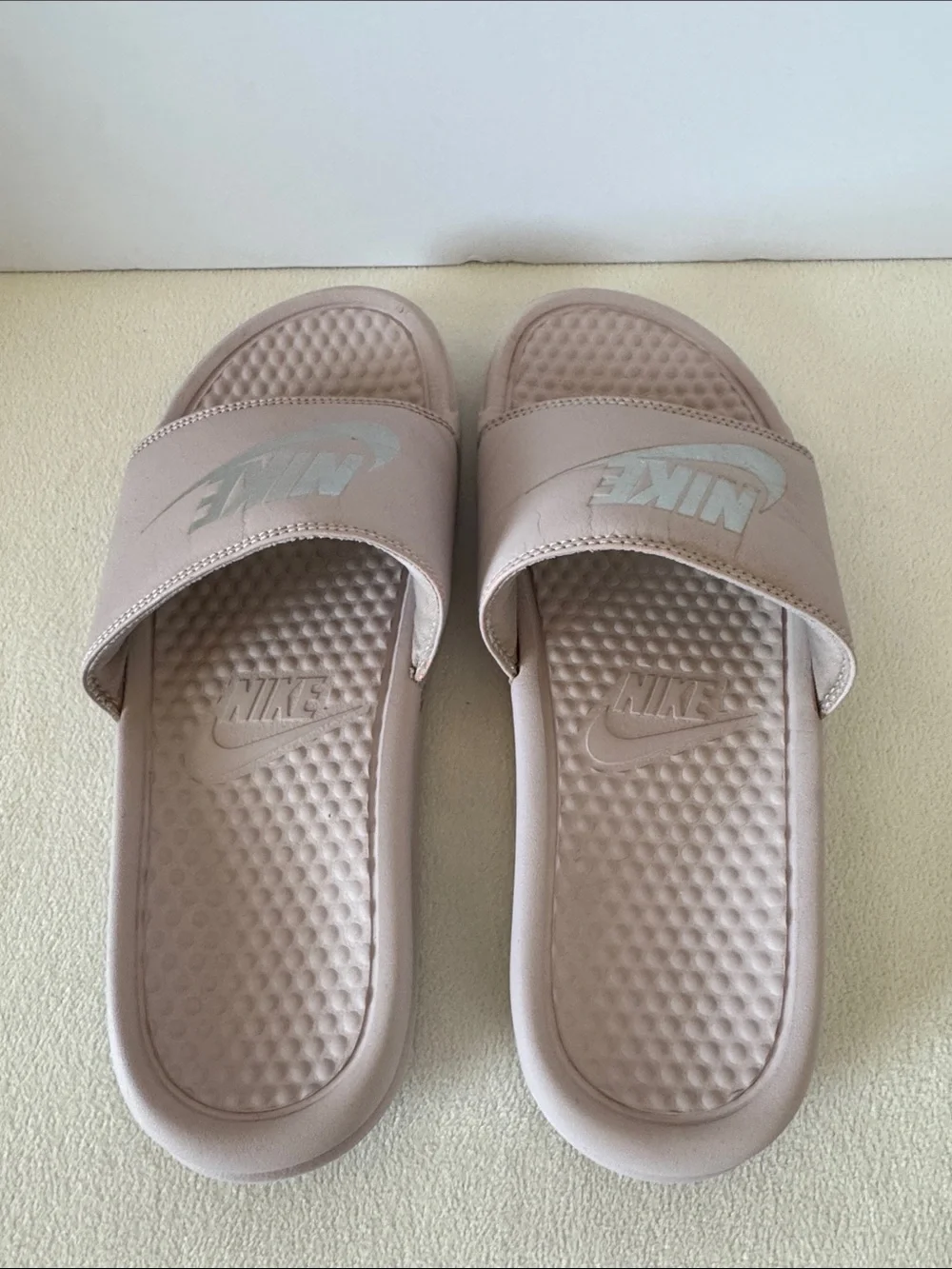 Nike slides